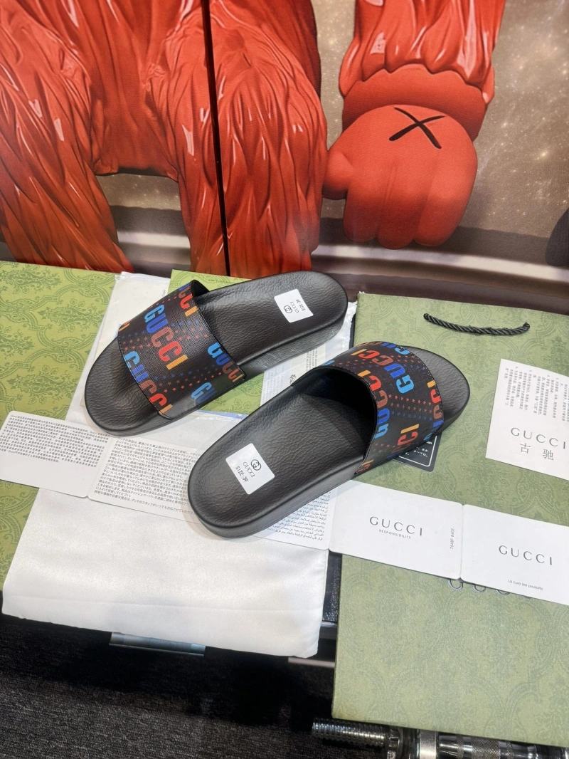 Fashionable Gxccx Slippers 164578