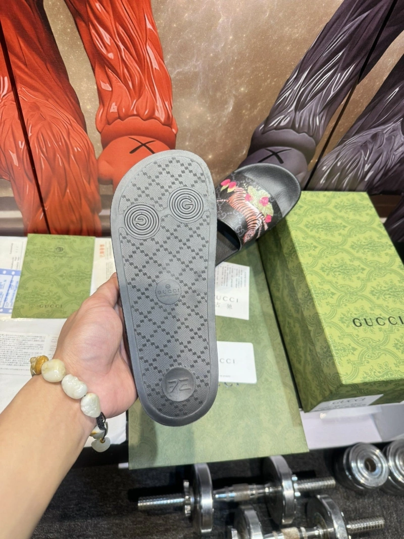 Gxccx Slippers Unique 164576