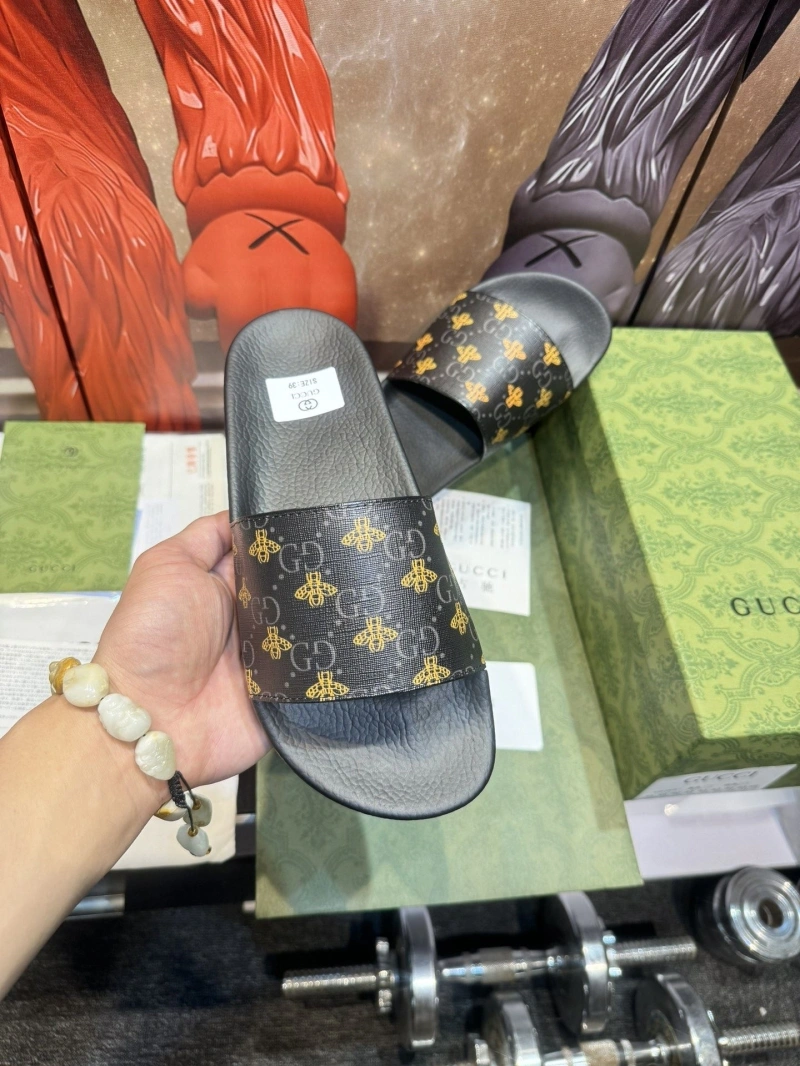 Gxccx Slippers Refined 164575