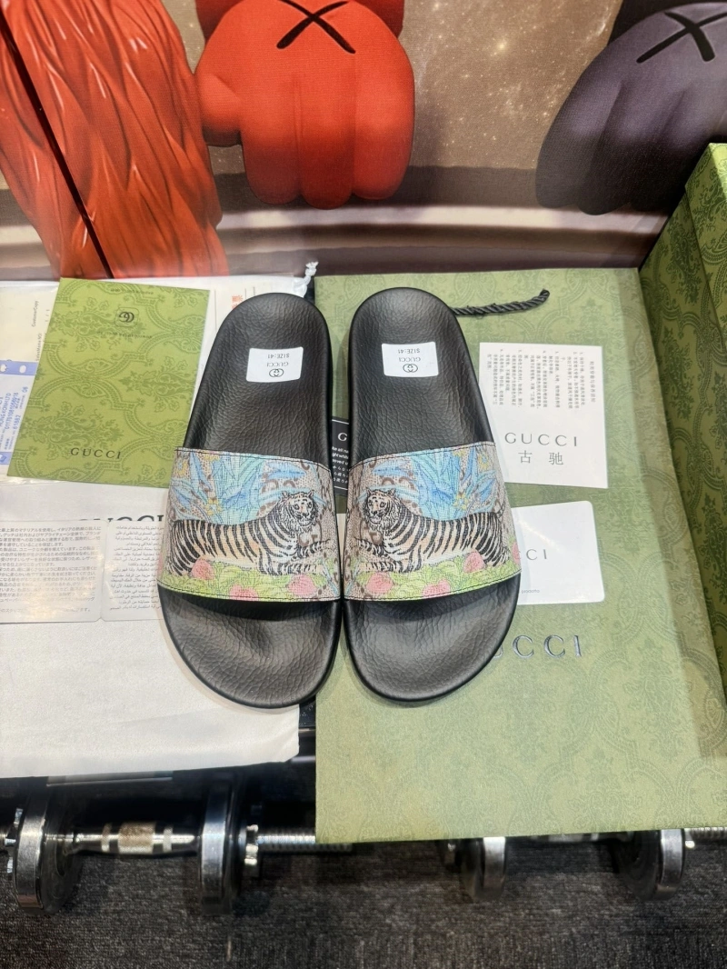 Stylish Gxccx Slippers 164566