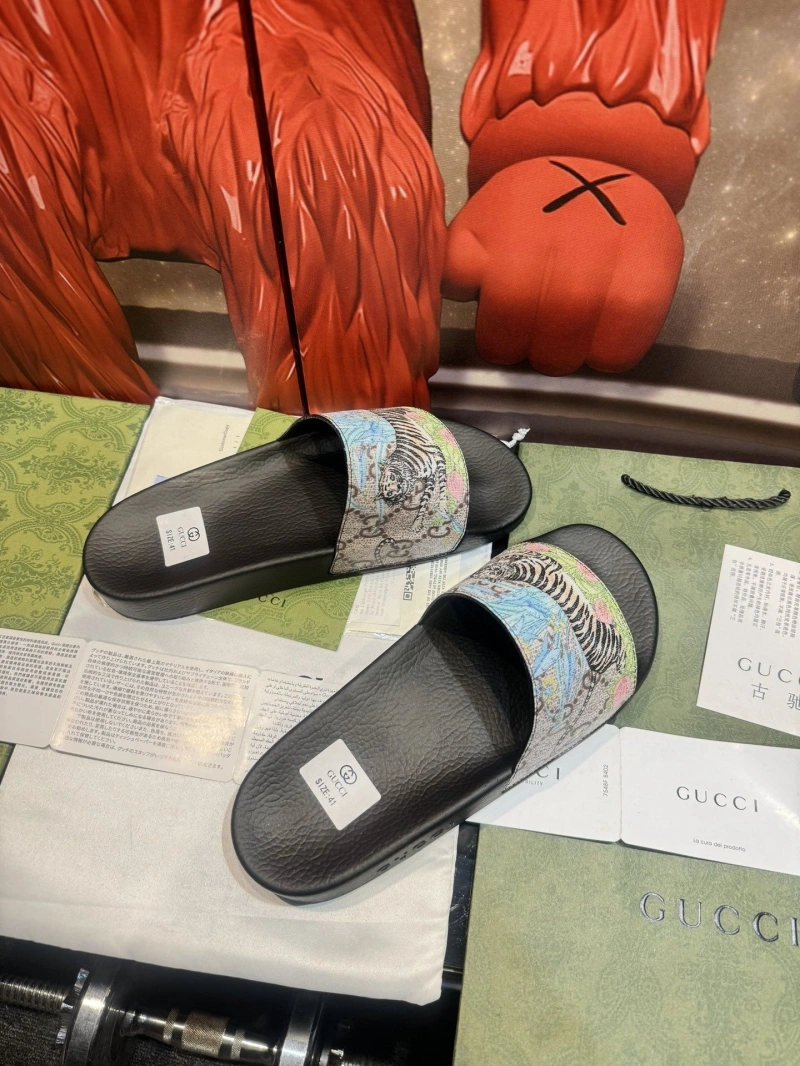 Stylish Gxccx Slippers 164566