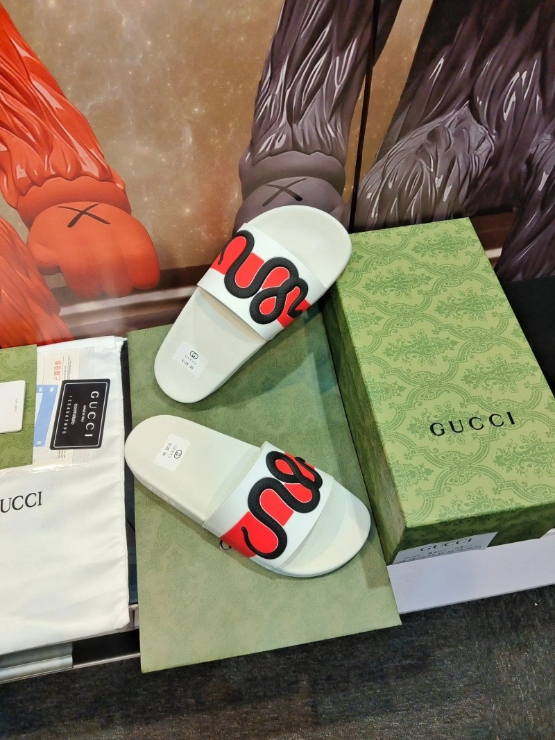 WellDesigned Gxccx Slippers 164552