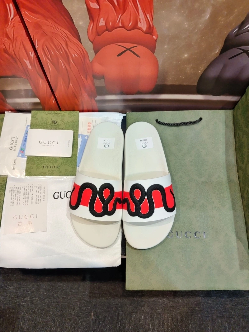 WellDesigned Gxccx Slippers 164552