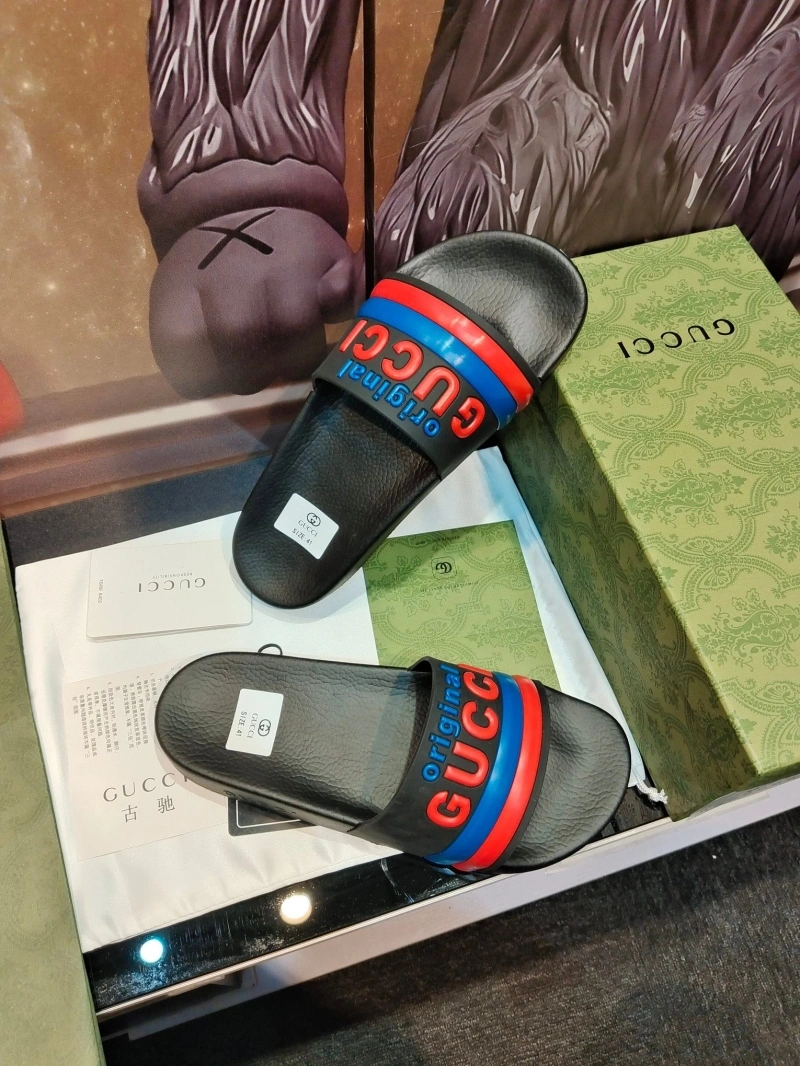 EyeCatching Gxccx Slippers 164545