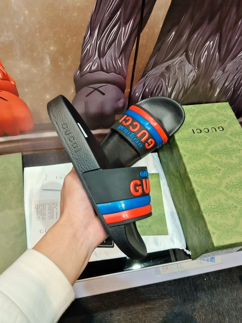 EyeCatching Gxccx Slippers 164545