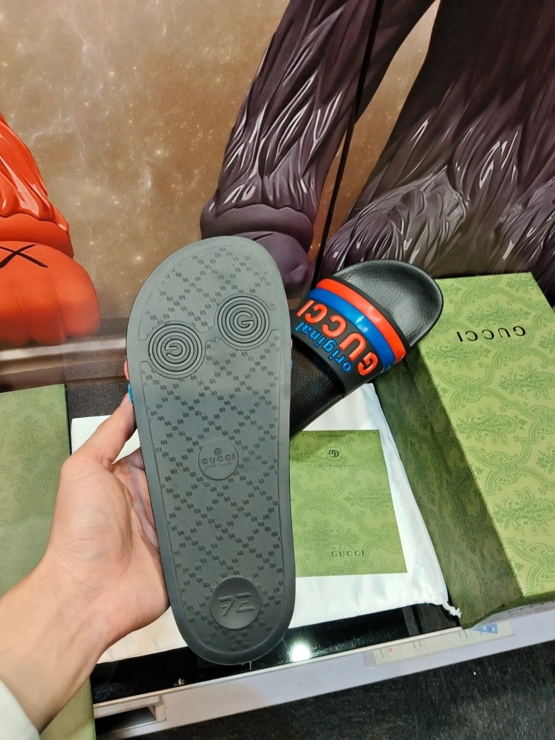 EyeCatching Gxccx Slippers 164545