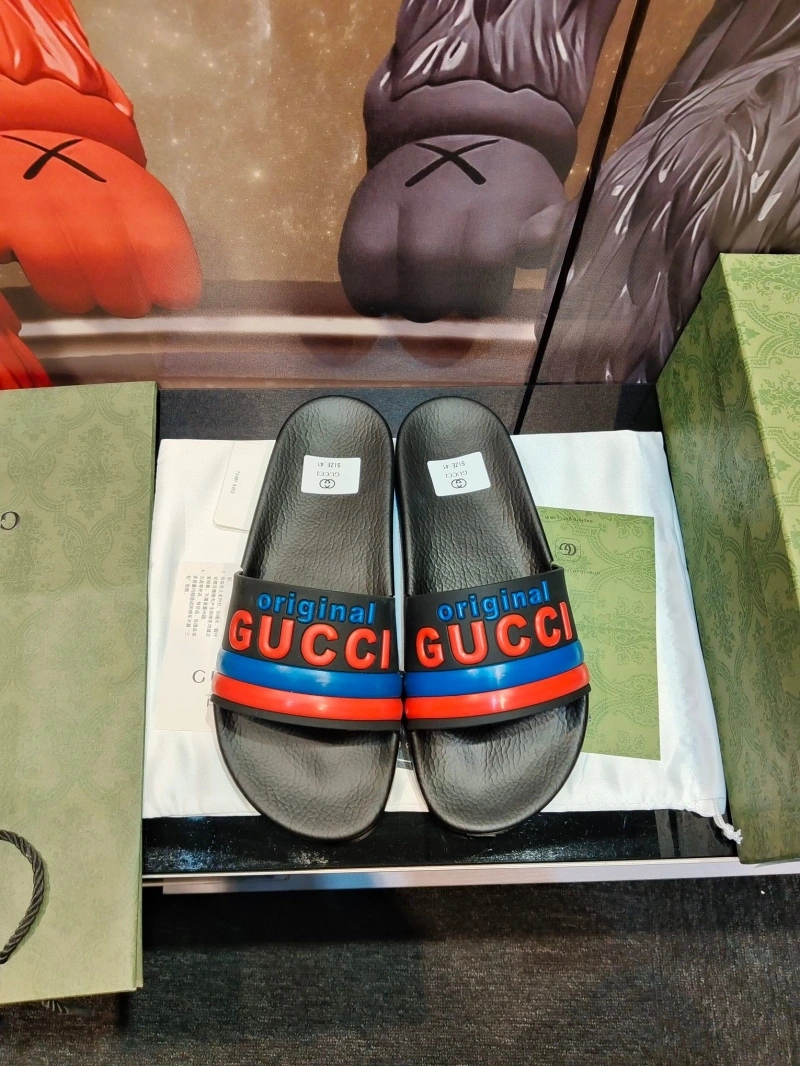 EyeCatching Gxccx Slippers 164545