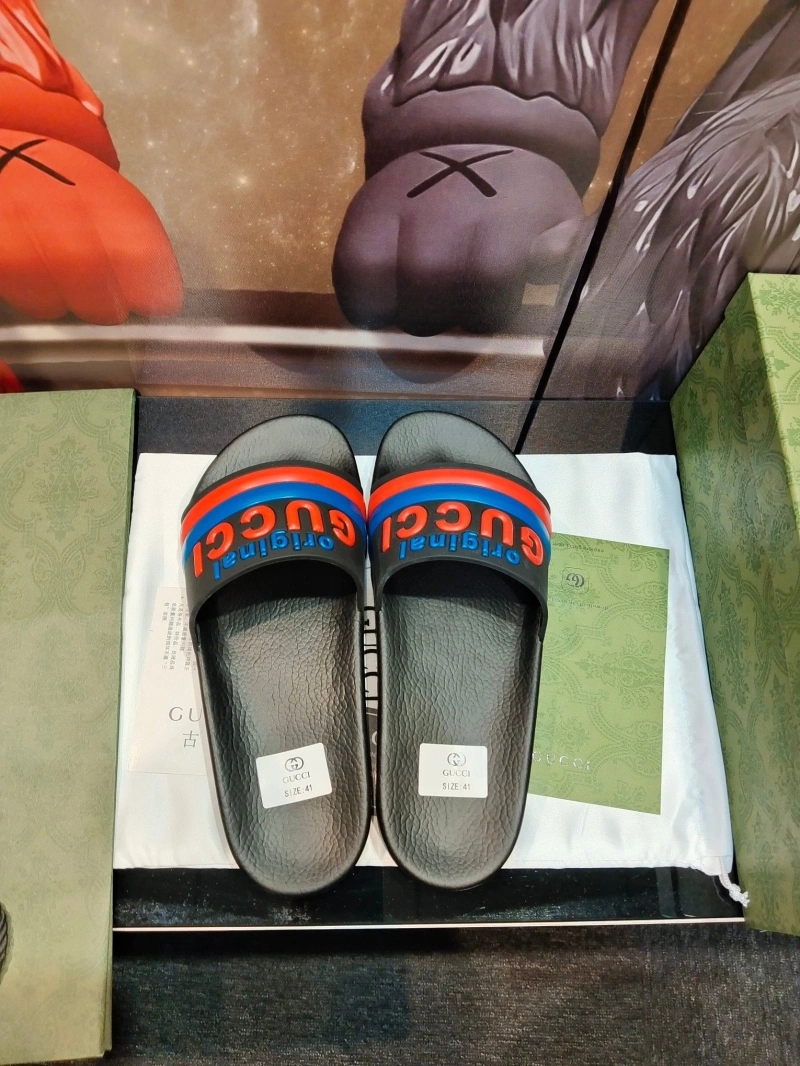EyeCatching Gxccx Slippers 164545