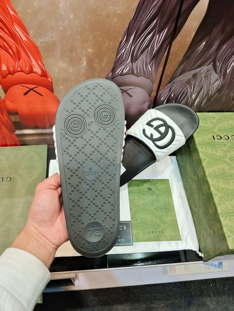Gxccx Slippers Trendsetting 164534