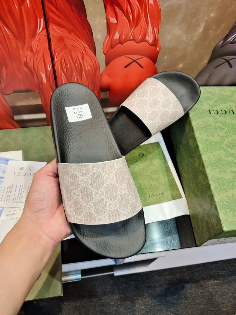 Gxccx Slippers Resilient 164531