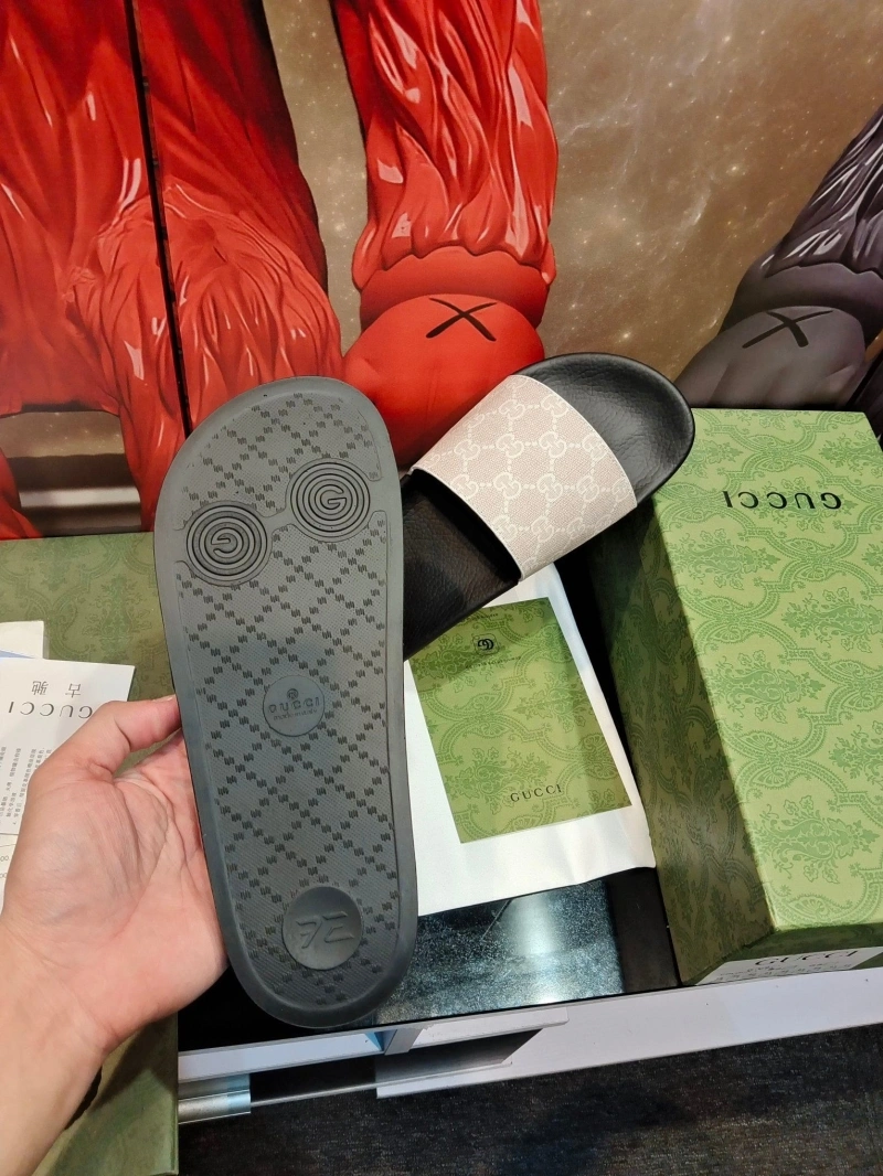 Gxccx Slippers Resilient 164531