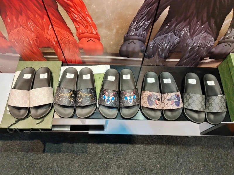 Gxccx Slippers Resilient 164531