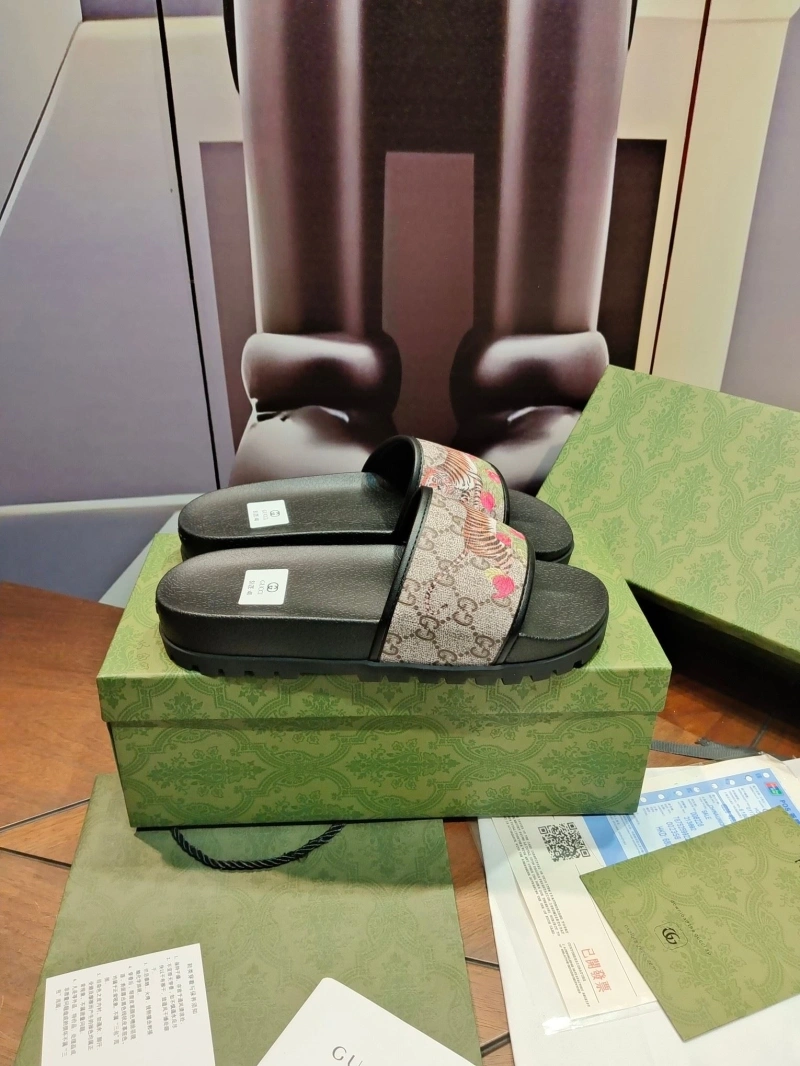 Affordable Gxccx Slippers 164493