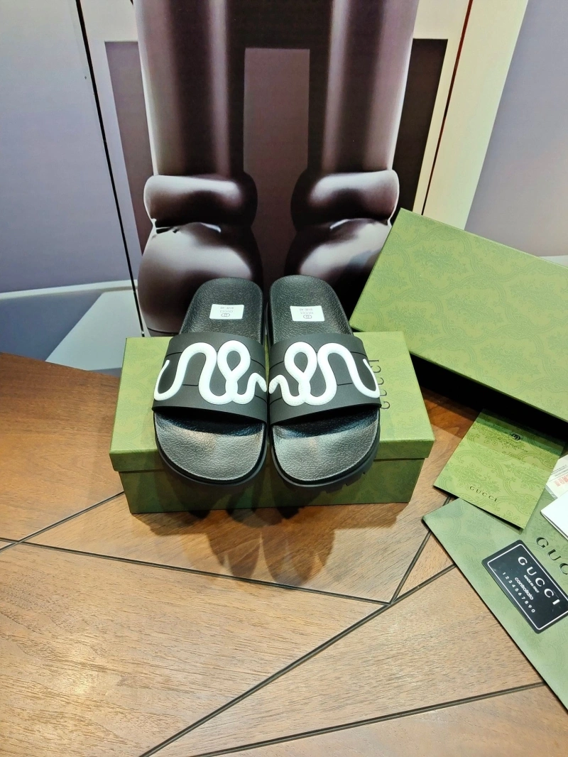 Gxccx Slippers Timeless 164483