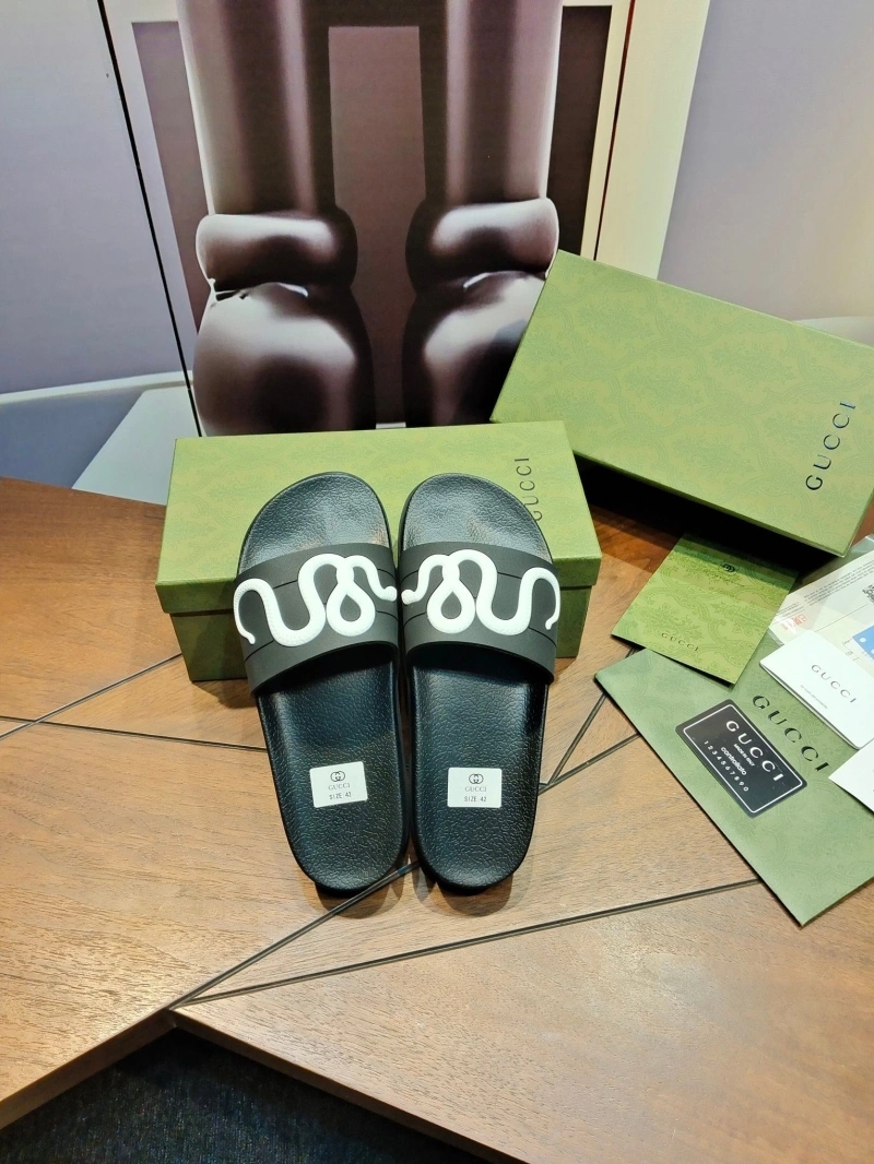 Gxccx Slippers Timeless 164483