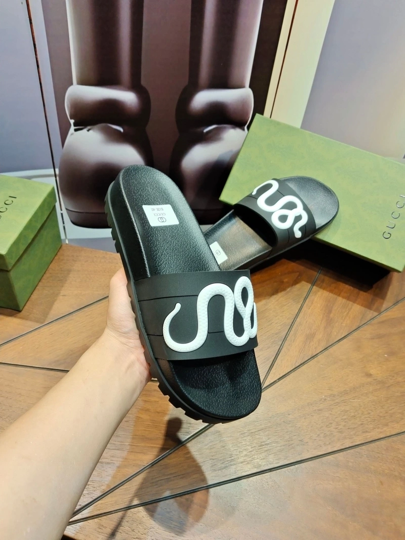 Gxccx Slippers Timeless 164483