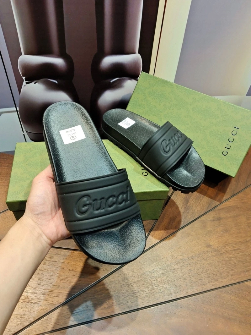 Trendy Gxccx Slippers 164478