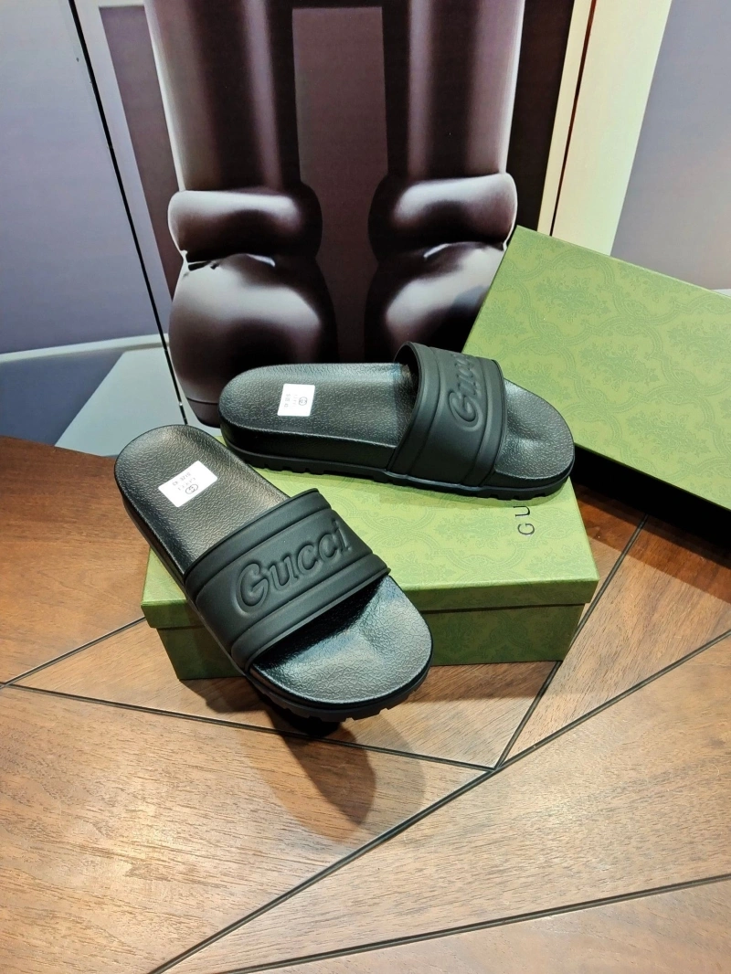 Trendy Gxccx Slippers 164478