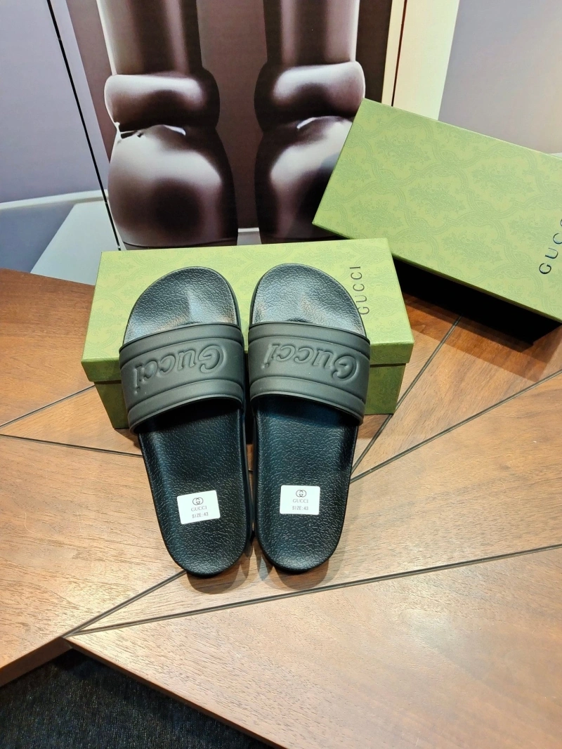 Trendy Gxccx Slippers 164478