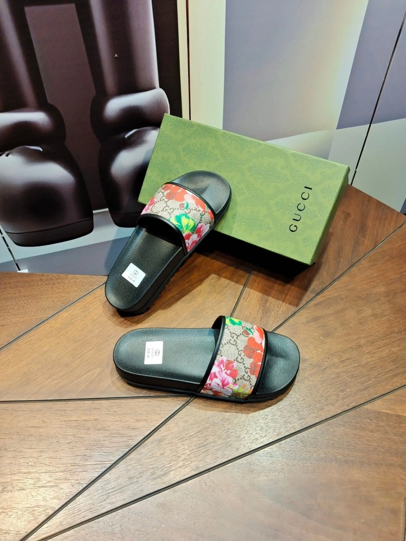 Sophisticated Gxccx Slippers 164471