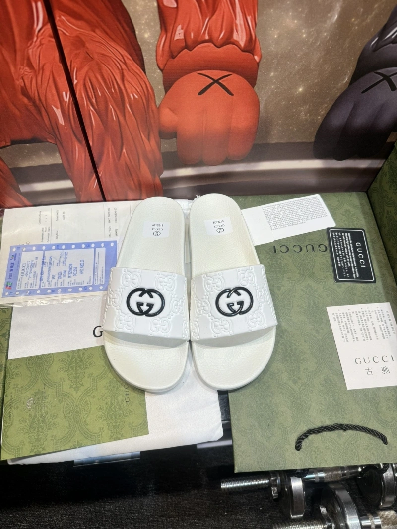 Timeless Gxccx Slippers 164435