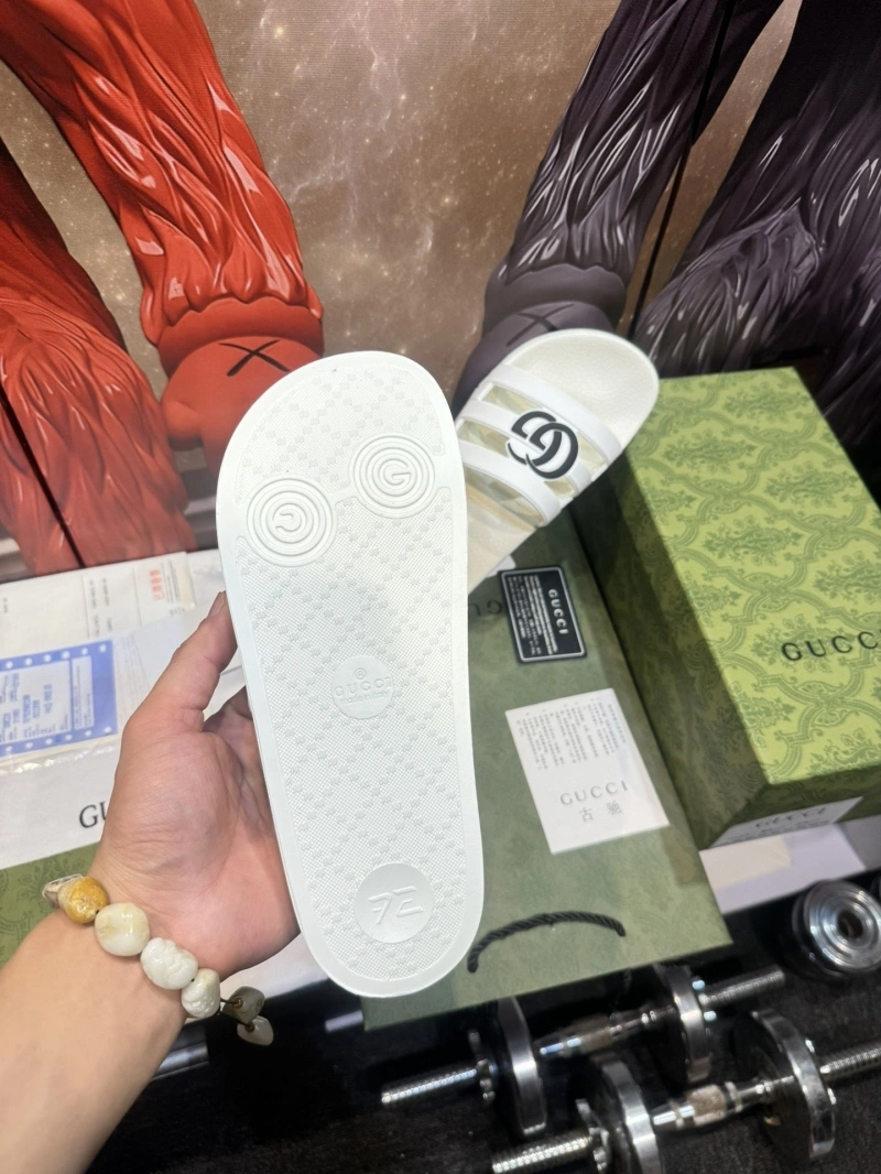 Gxccx Slippers Flexible 164434
