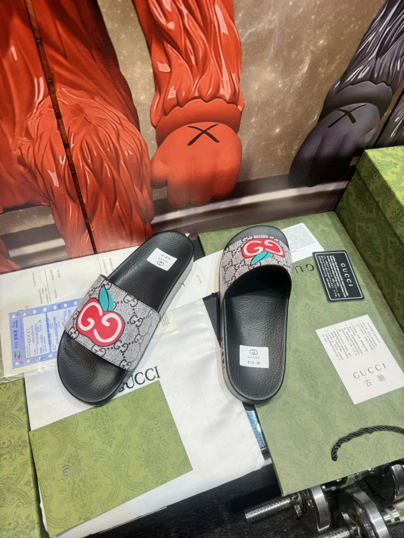 Bright Gxccx Slippers 164427