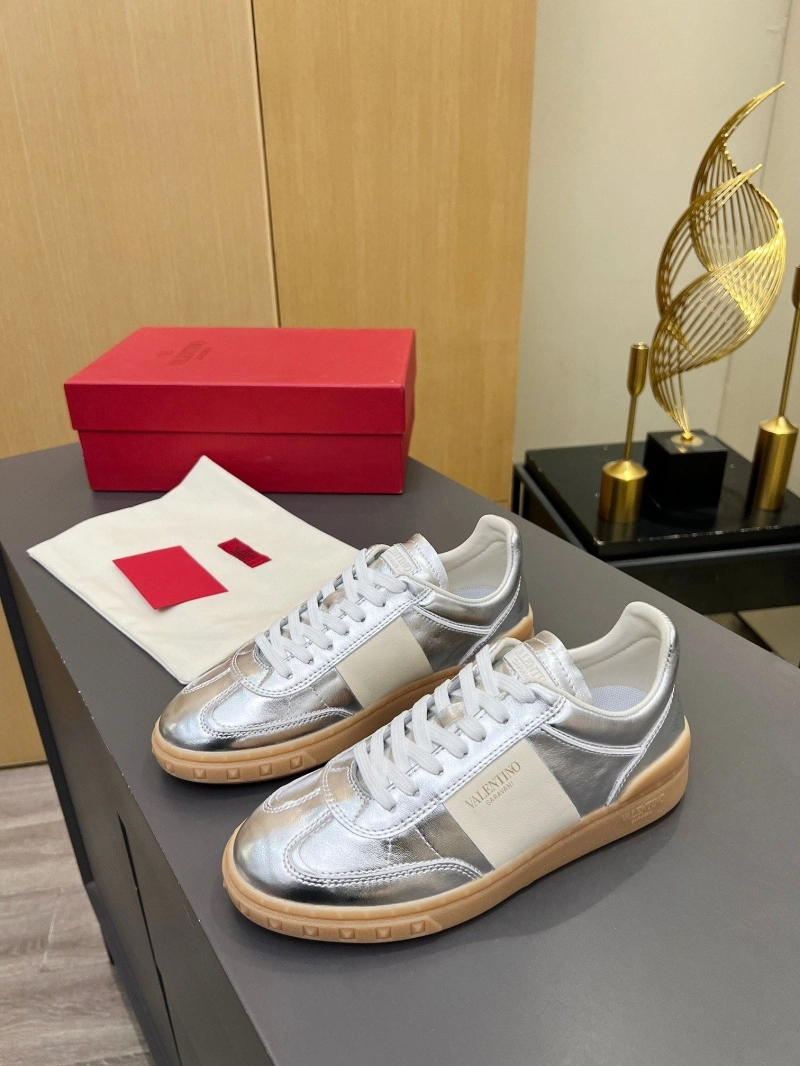 Vxlxntino Casual Shoes Vibrant 232519
