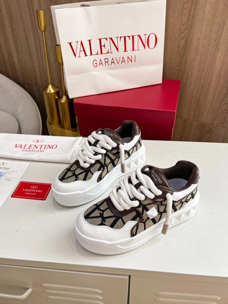 Versatile Nxkx Sneakers 200135