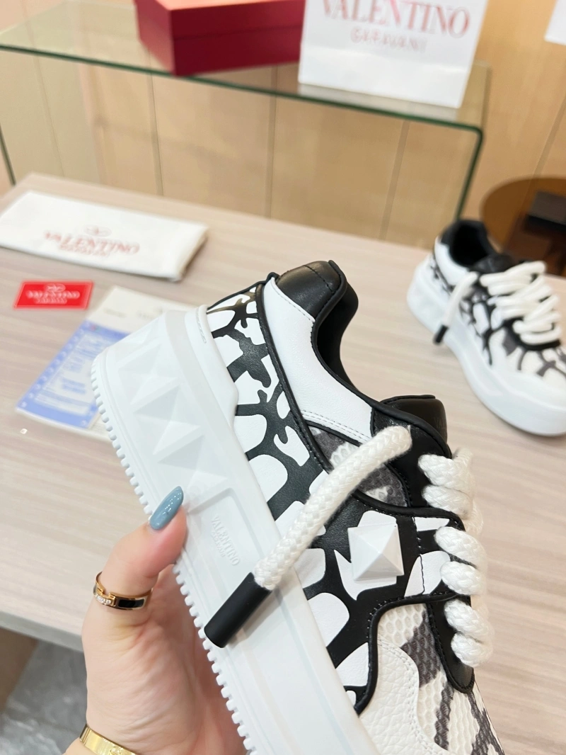 Practical Nxkx Sneakers 200124