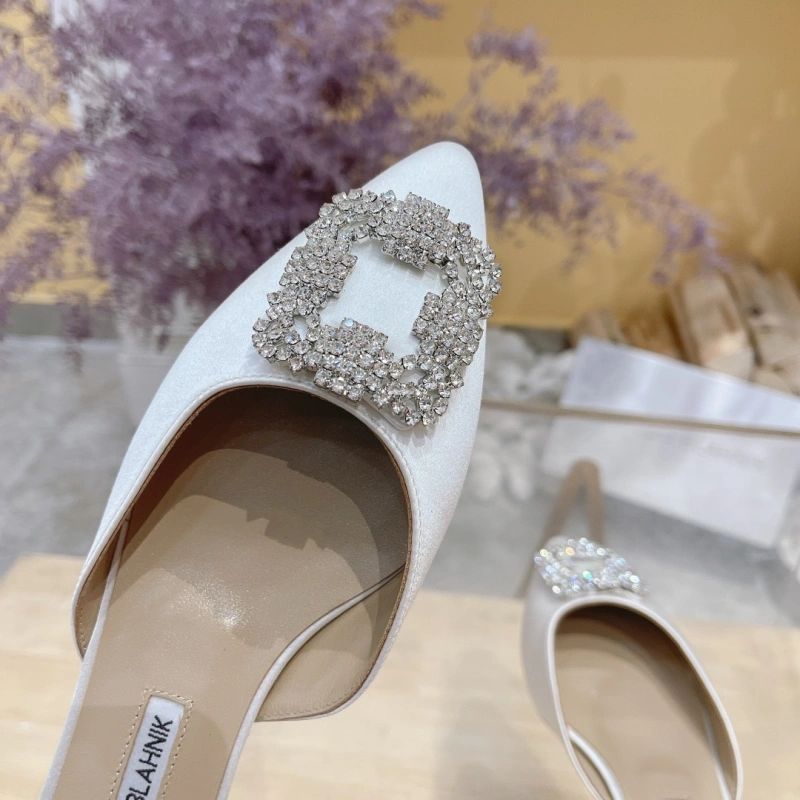 Versatile Mxnxlo Blxhnxk High Heels 193240