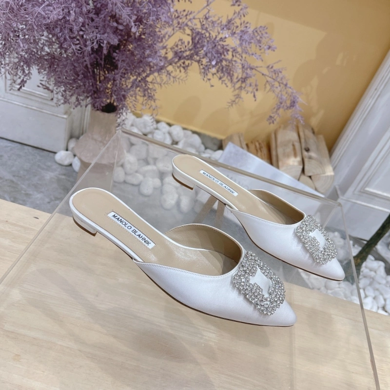 Versatile Mxnxlo Blxhnxk High Heels 193240