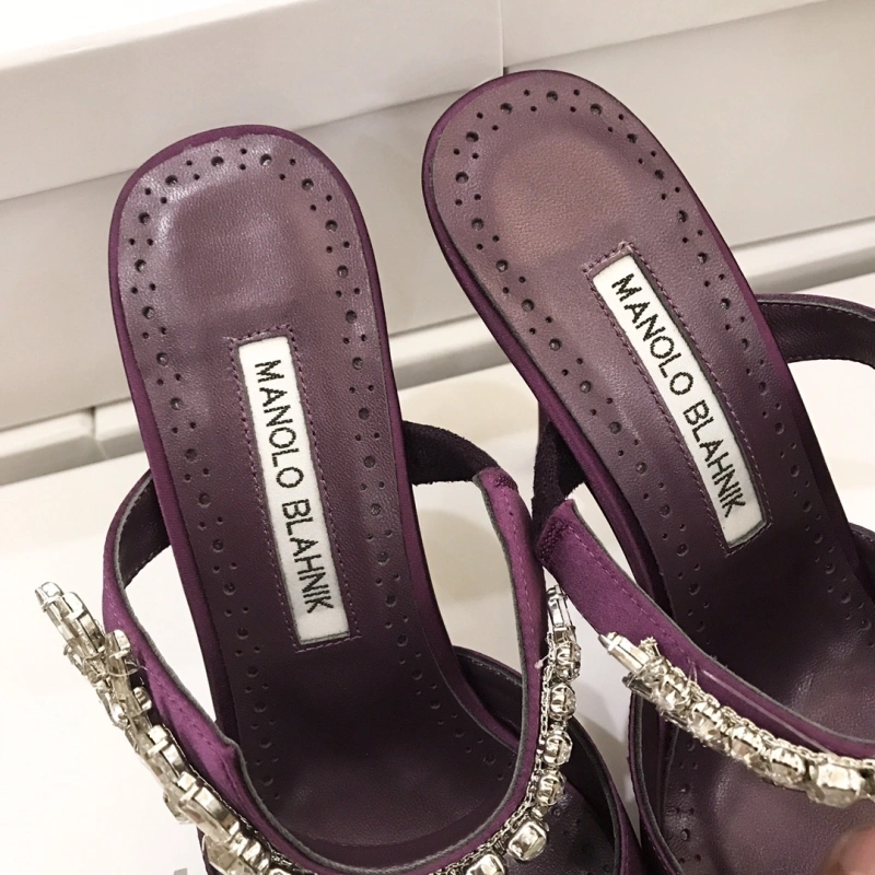 Mxnxlo Blxhnxk High Heels Compact 193182