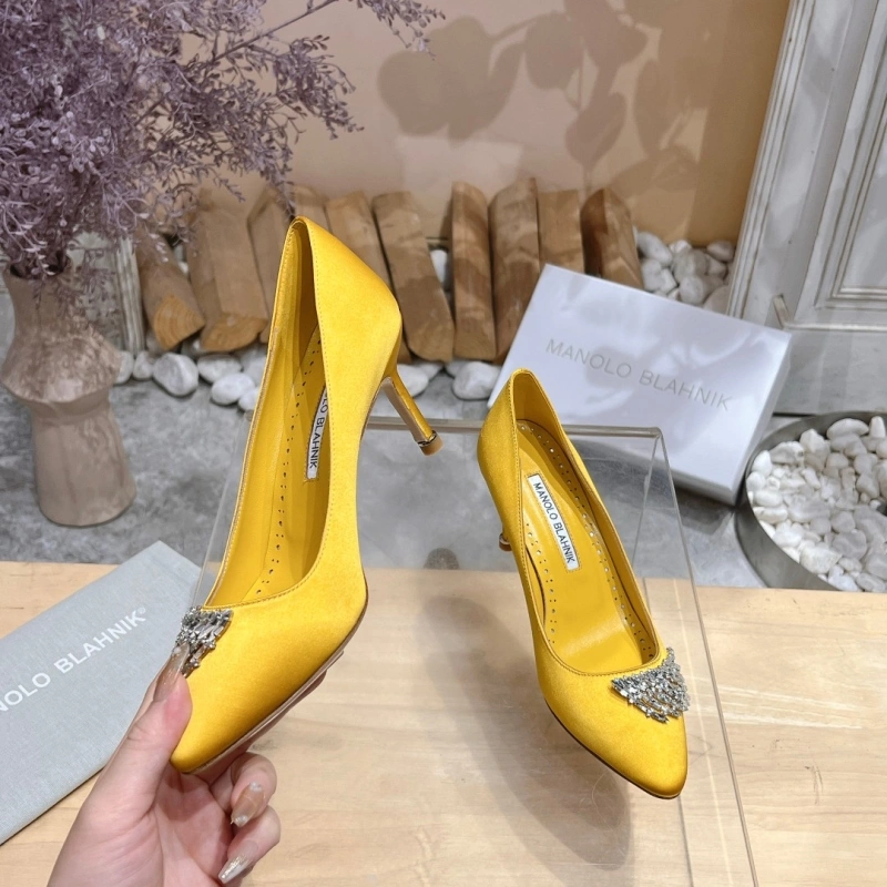 Modern Mxnxlo Blxhnxk High Heels 193107