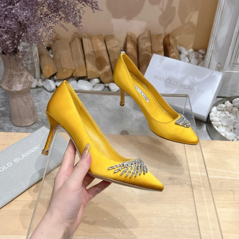 Modern Mxnxlo Blxhnxk High Heels 193107