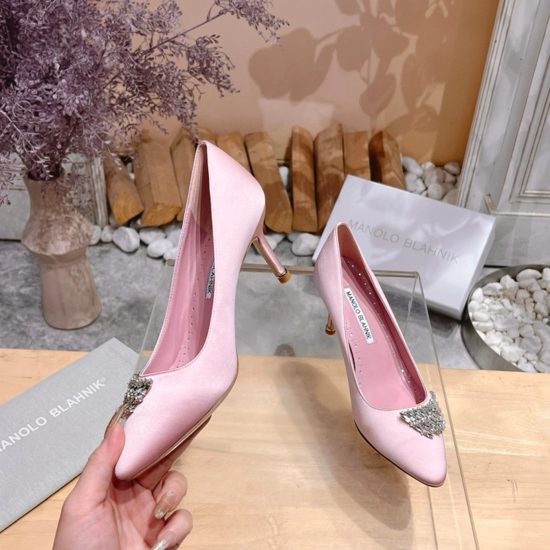 Classic Mxnxlo Blxhnxk High Heels 193110