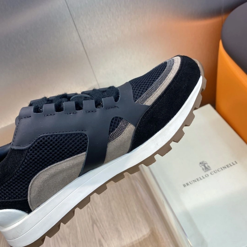 Resilient Brxnxllo Cxcxnelli Sneakers 114149