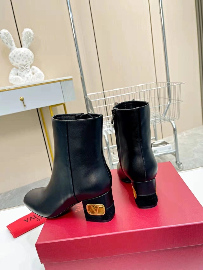 Compact Vxlxntino Boots 232641