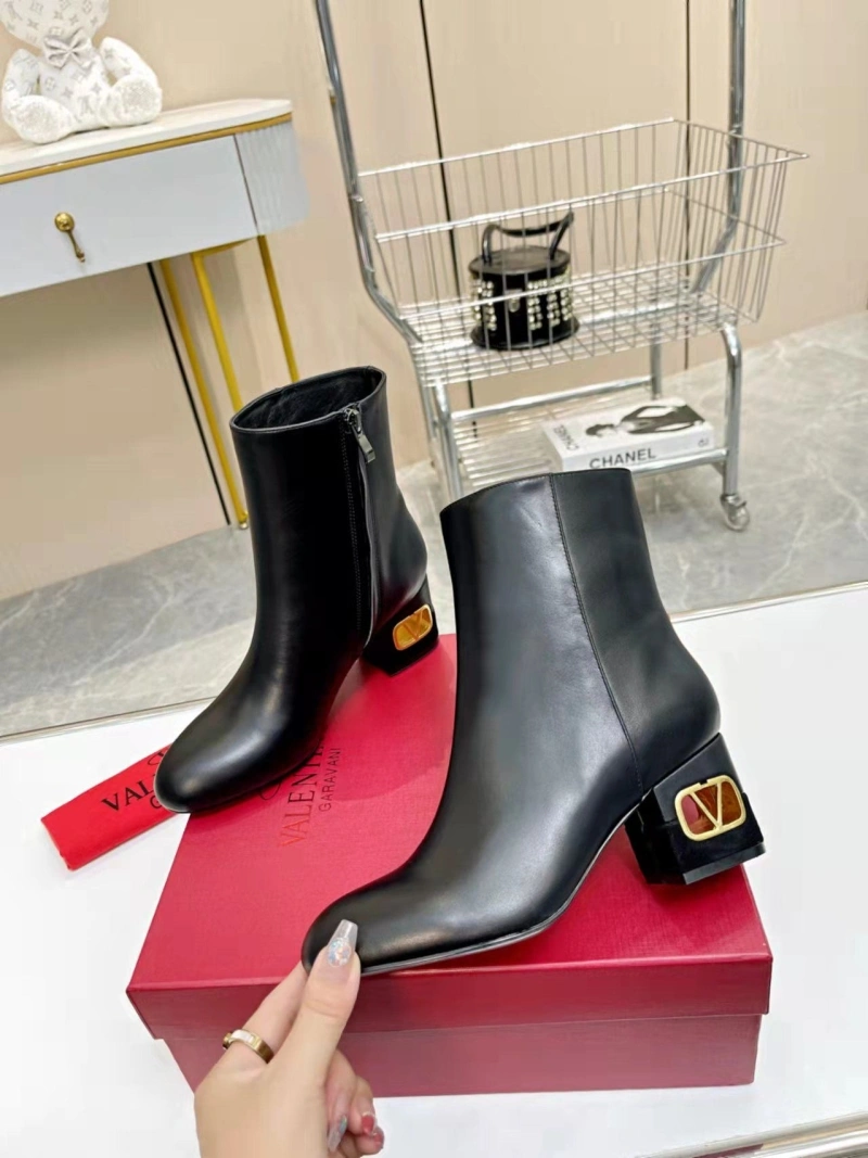 Compact Vxlxntino Boots 232641
