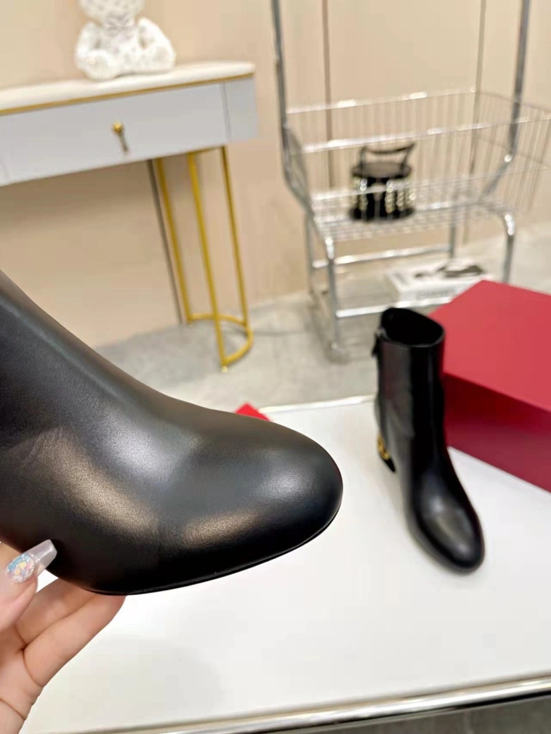 Compact Vxlxntino Boots 232641