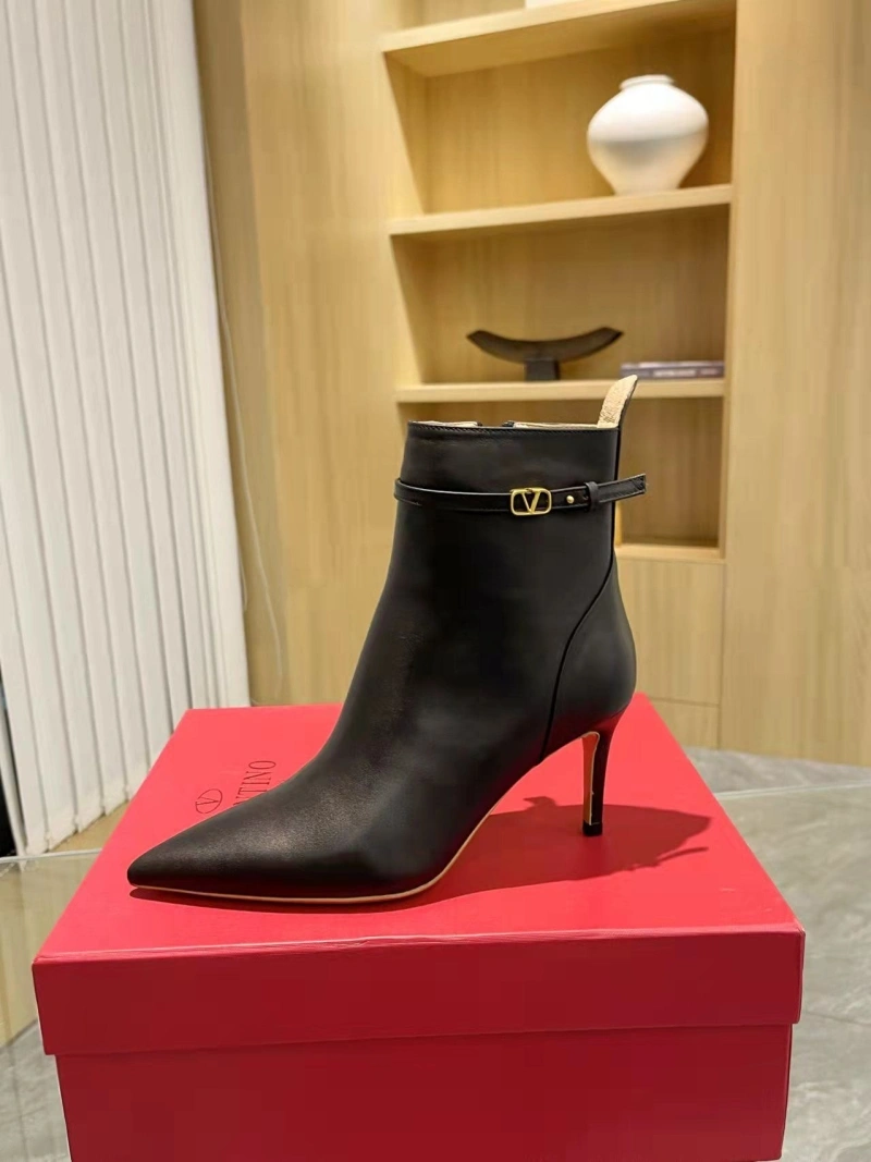 AllSeason Vxlxntino Boots 232635