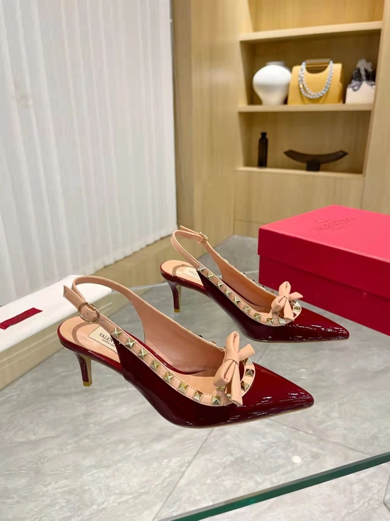 Compact Vxlxntino Sandals 231939