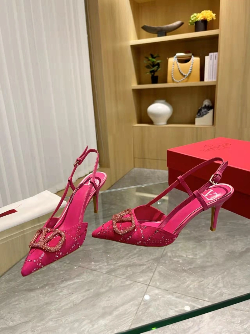 NewStyle Vxlxntino High Heels 232397