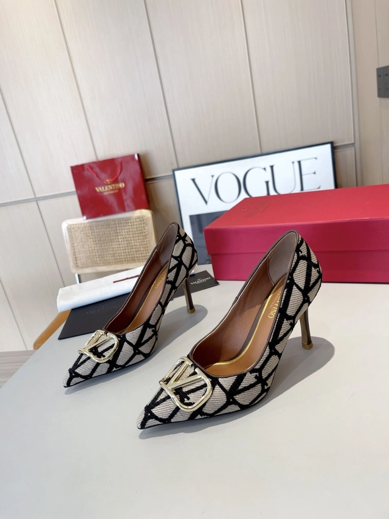 Durable Vxlxntino High Heels 232358