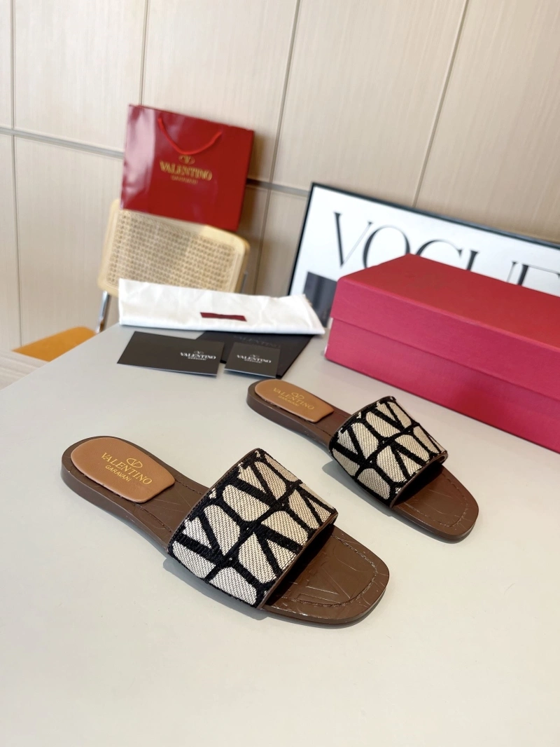 Reliable Vxlxntino Sandals 231937