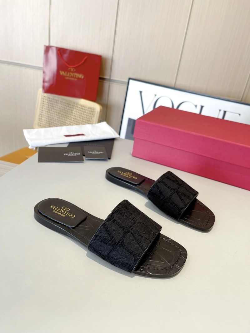 SmartChoice Vxlxntino Sandals 231940