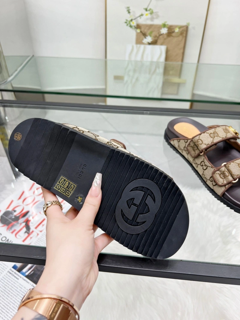 Gxccx Sandals Reliable 164871