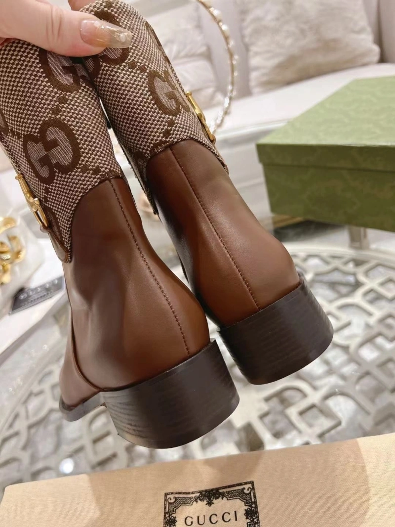 Versatile Gxccx Boots 165275