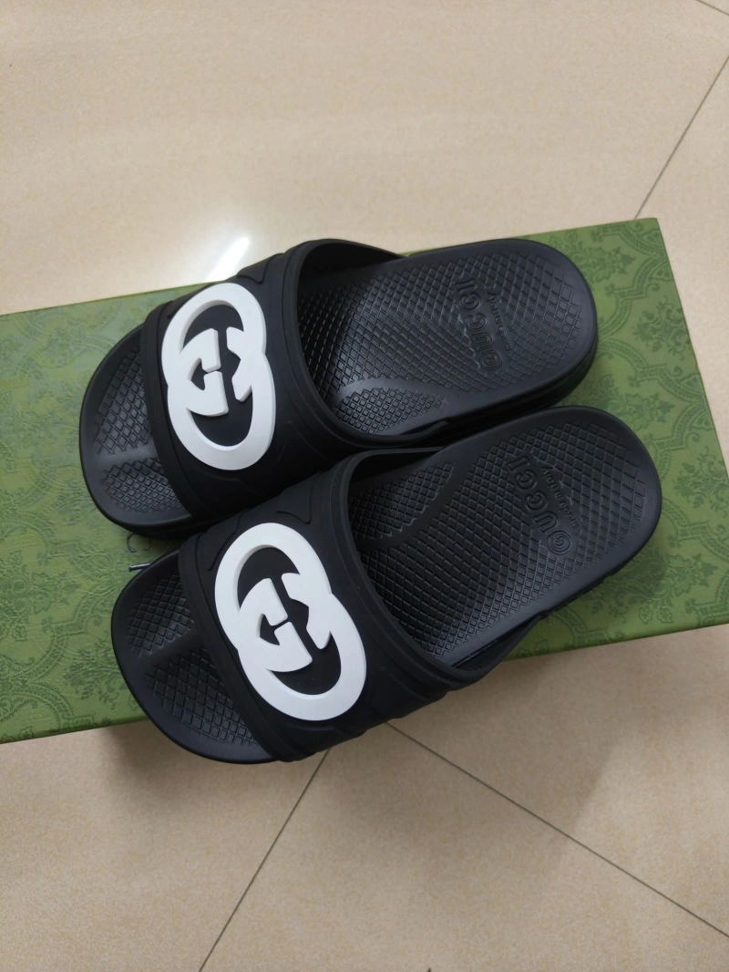 Popular Gxccx Slippers 164408