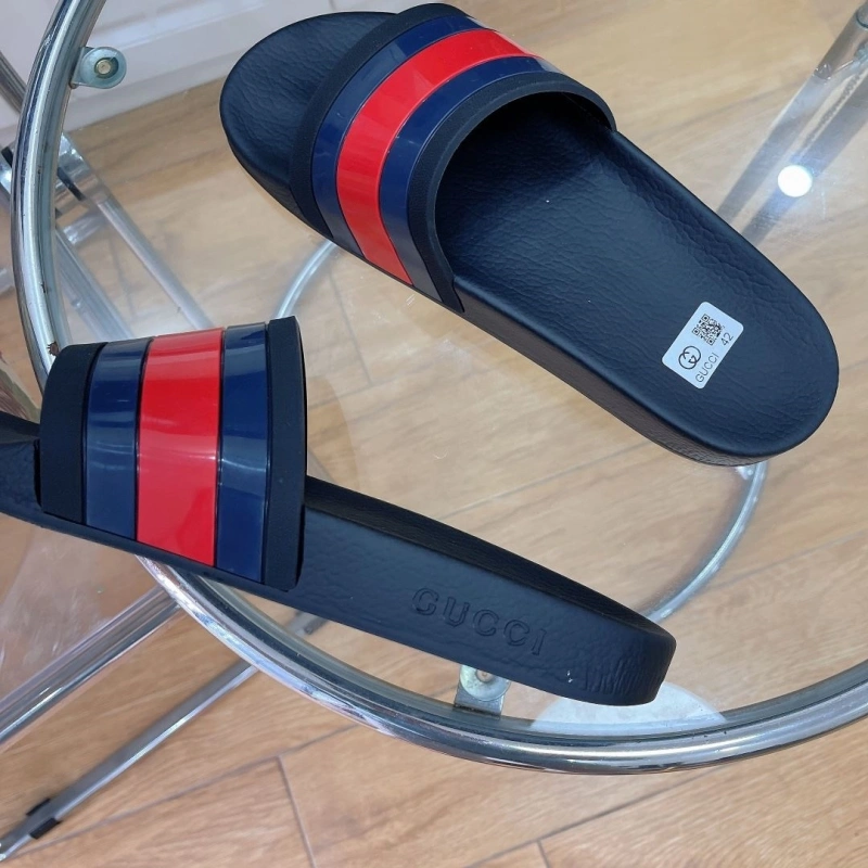 Gxccx Slippers Versatile 164421